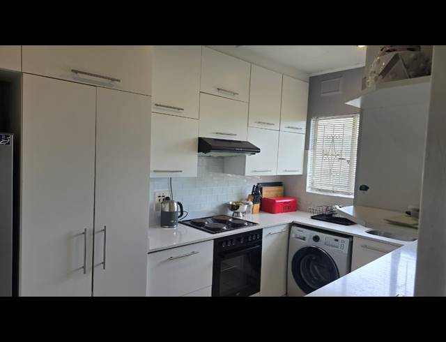 3 BEDROOM APARTMENT FOR SALE IN PELHAM